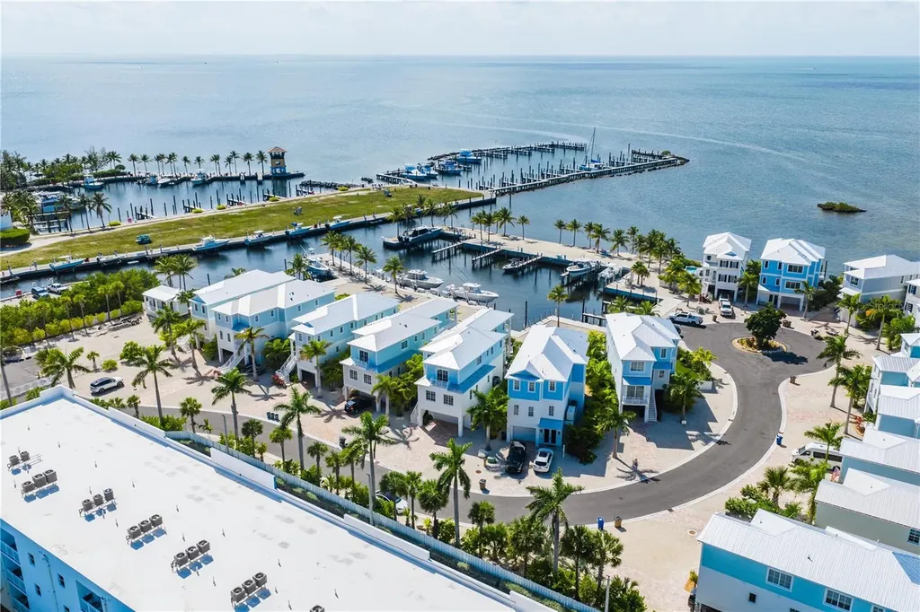 805 39th Street Gulf Marathon FL 33050