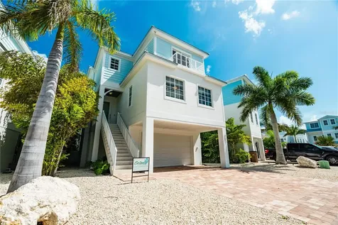 805 39th Street Gulf Marathon FL 33050