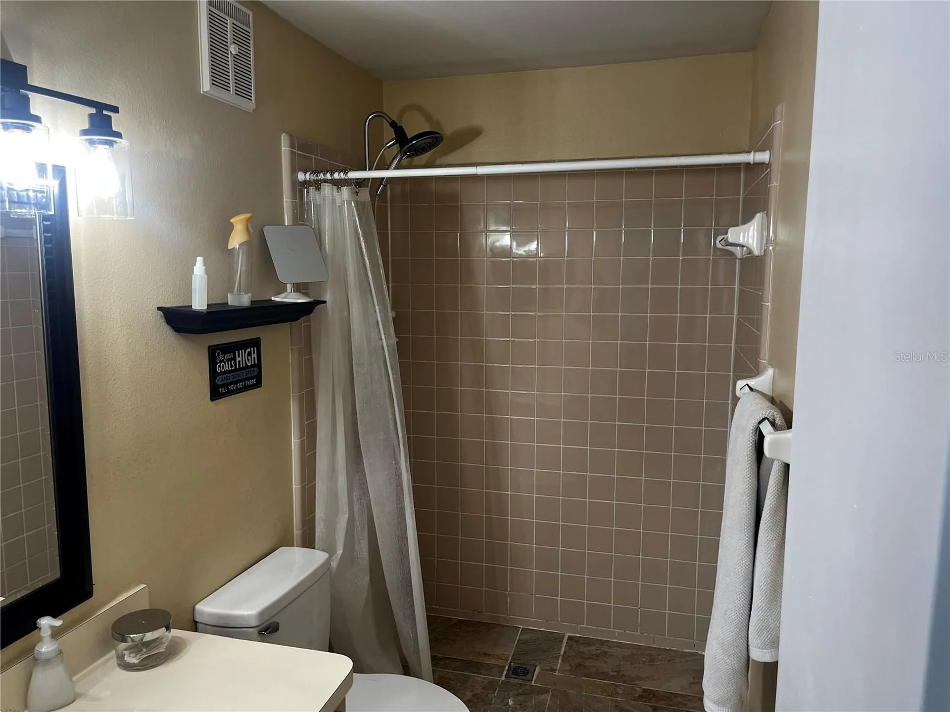 903 Bough Avenue Clearwater FL 33760