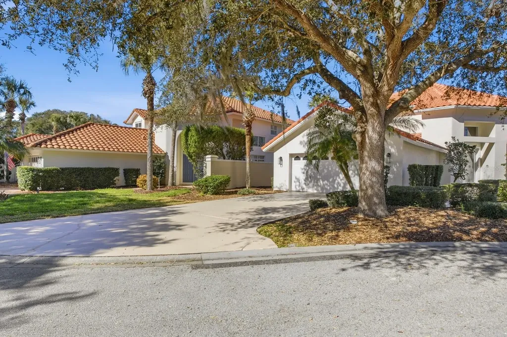 13 Madeira Court Palm Coast FL 32137
