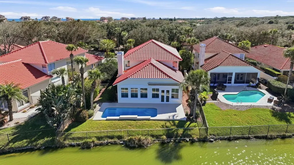 13 Madeira Court Palm Coast FL 32137
