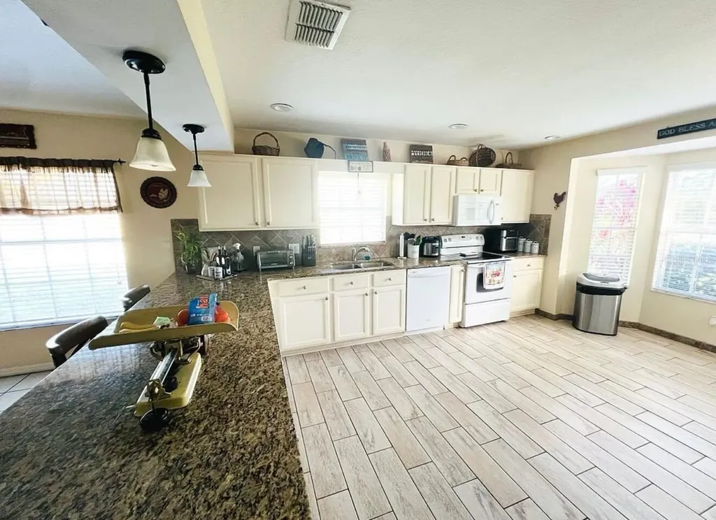 6975 Maverick Trail St Cloud FL 34771