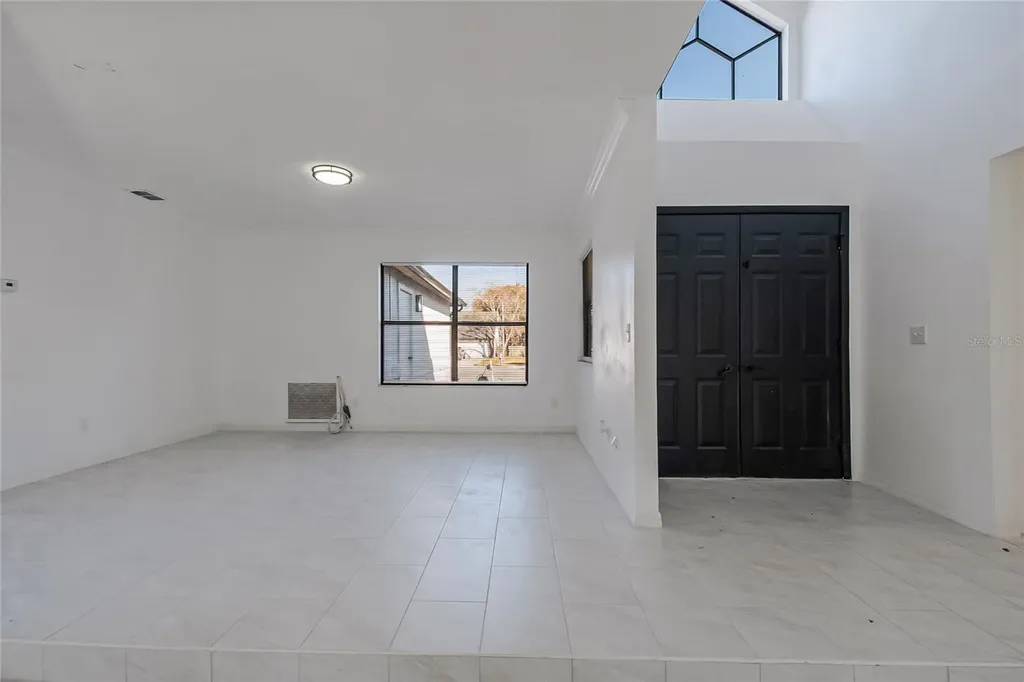 2020 Hidden Dale Court Kissimmee FL 34741