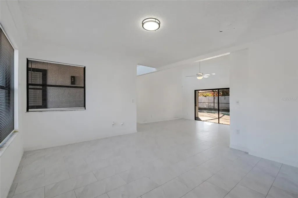 2020 Hidden Dale Court Kissimmee FL 34741