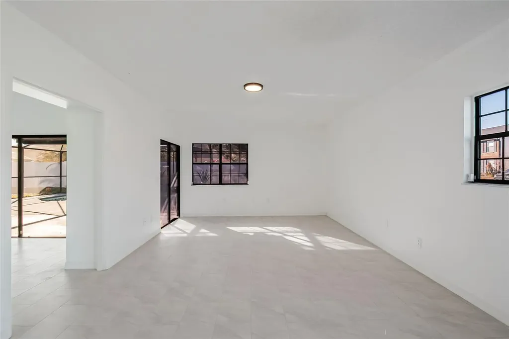 2020 Hidden Dale Court Kissimmee FL 34741