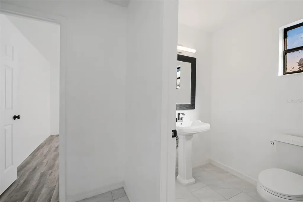 2020 Hidden Dale Court Kissimmee FL 34741