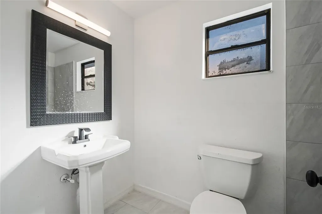 2020 Hidden Dale Court Kissimmee FL 34741