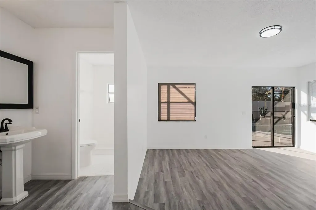 2020 Hidden Dale Court Kissimmee FL 34741