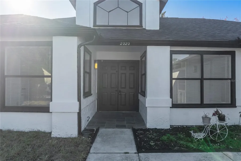 2020 Hidden Dale Court Kissimmee FL 34741