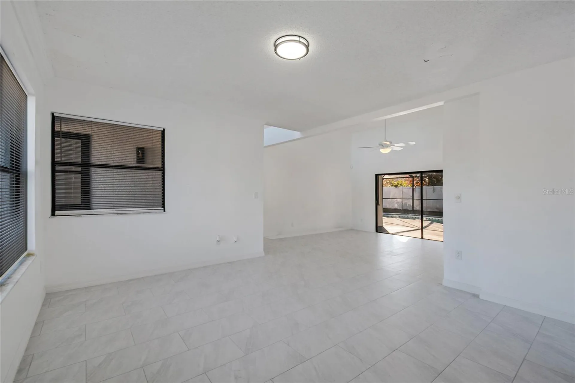 2020 Hidden Dale Court Kissimmee FL 34741