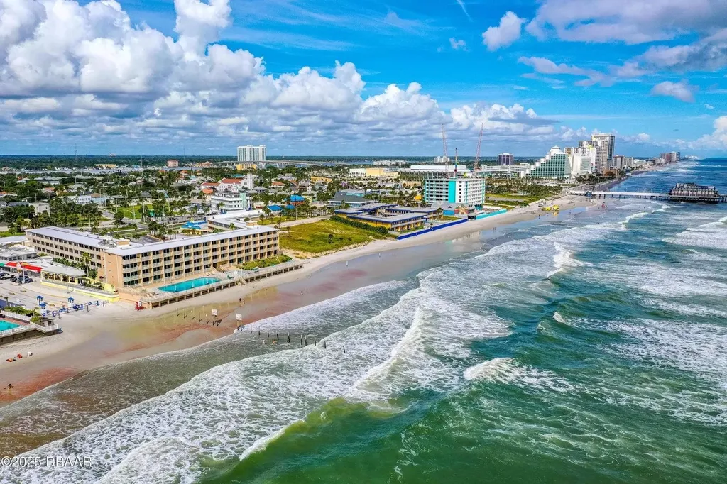 219 S Atlantic Avenue Daytona Beach FL 32118