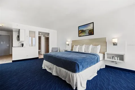 6165 Isla Verde Avenue Carolina PR 00979