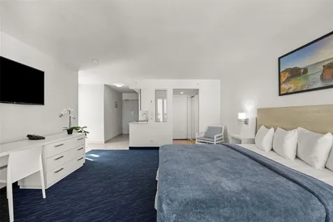 6165 Isla Verde Avenue Carolina PR 00979