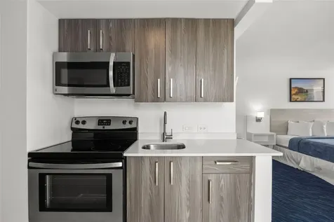 6165 Isla Verde Avenue Carolina PR 00979
