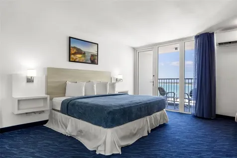 6165 Isla Verde Avenue Carolina PR 00979