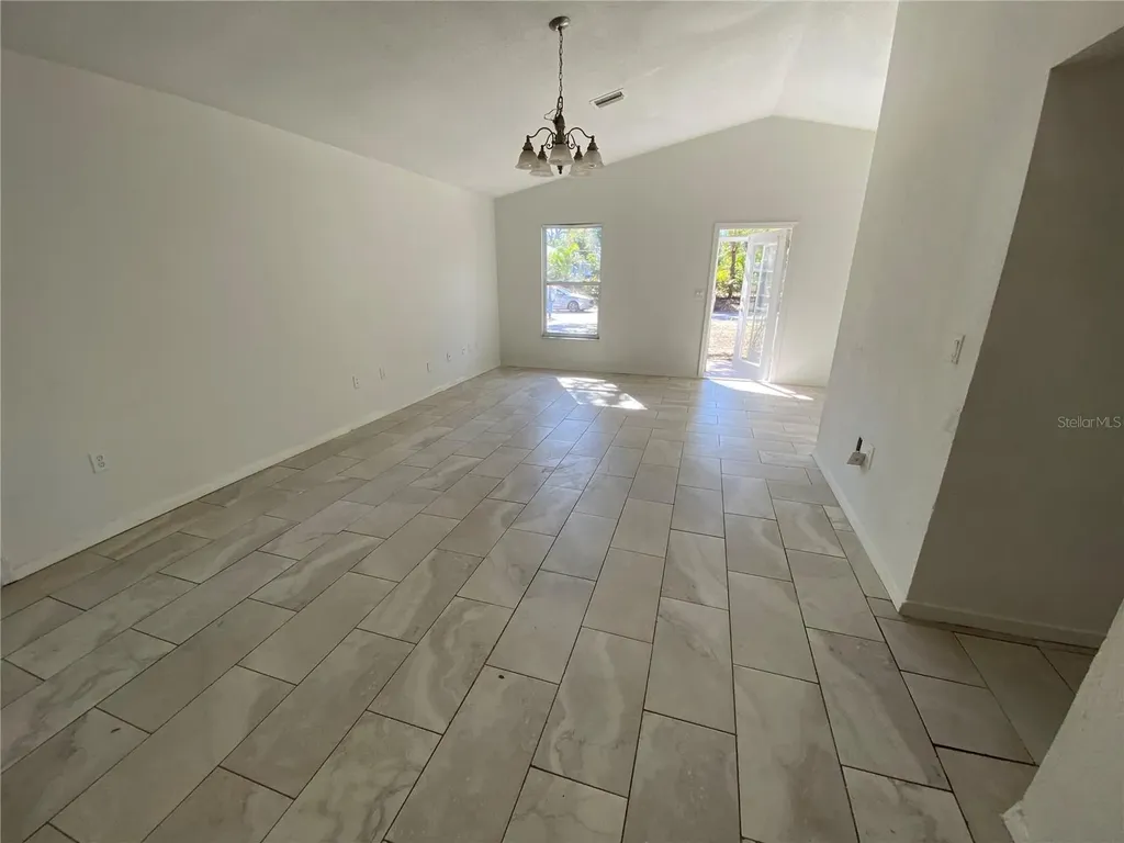 1835 6th Avenue E Bradenton FL 34208