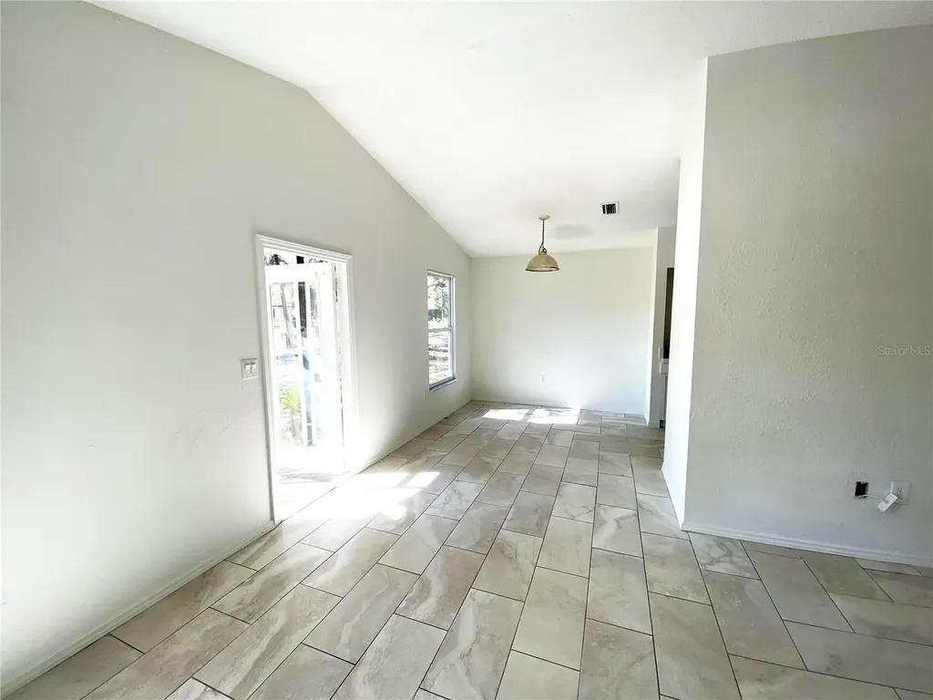 1835 6th Avenue E Bradenton FL 34208