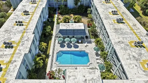 1706 Belleair Forest Drive Belleair FL 33756