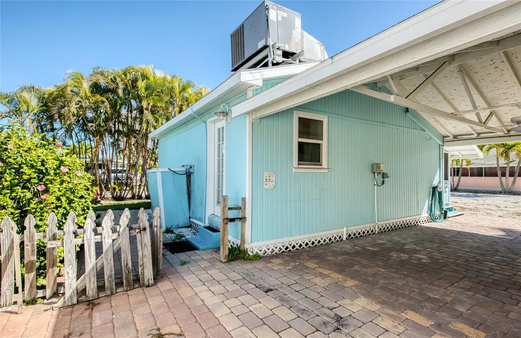 13136 4th Street E Madeira Beach FL 33708