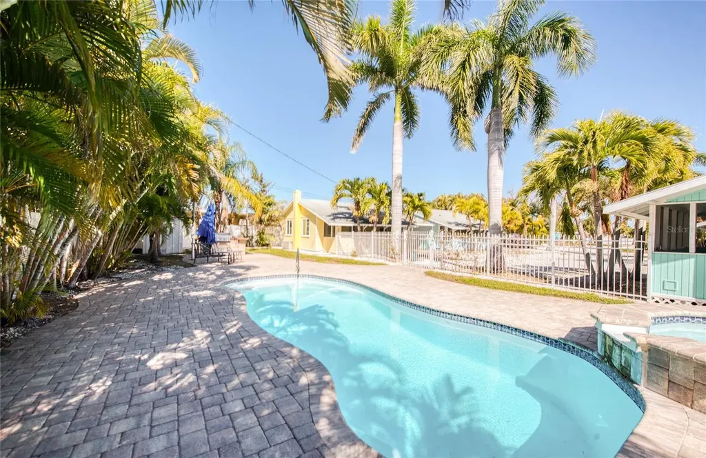 13136 4th Street E Madeira Beach FL 33708