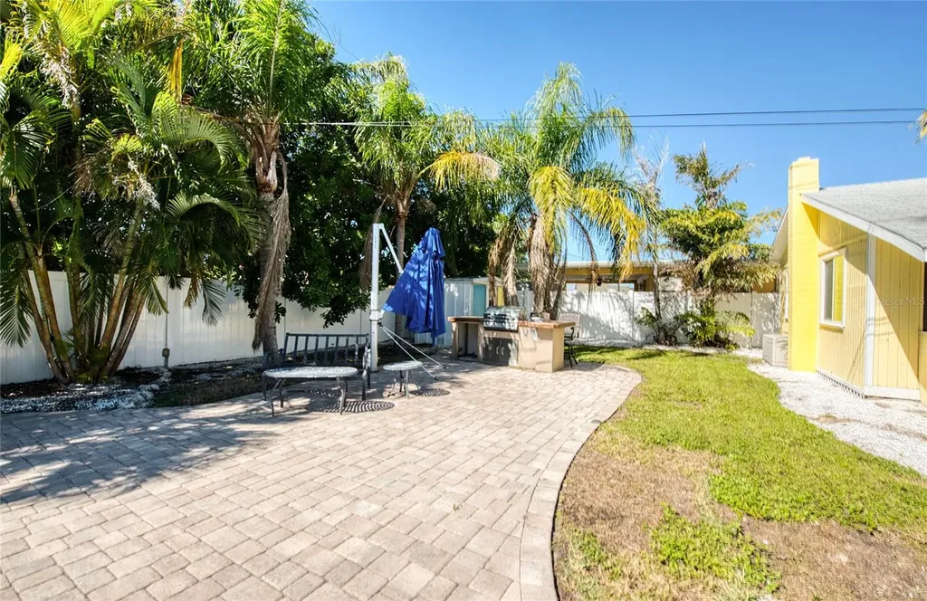 13136 4th Street E Madeira Beach FL 33708