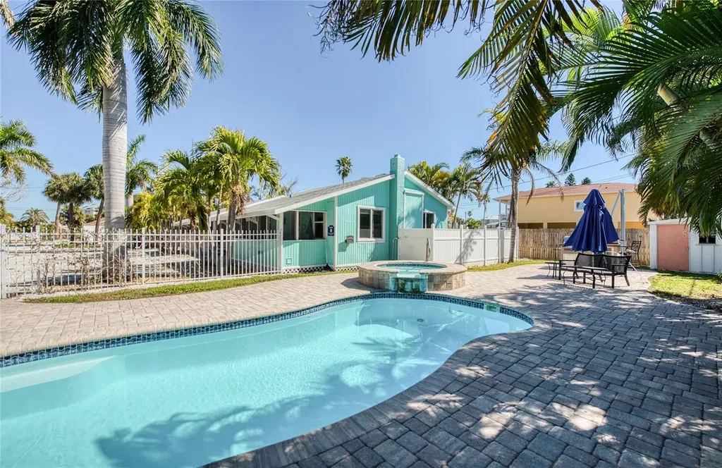 13136 4th Street E Madeira Beach FL 33708