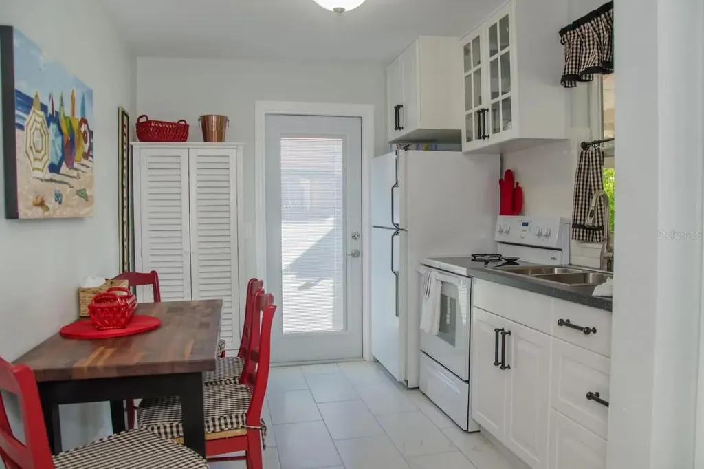 13136 4th Street E Madeira Beach FL 33708