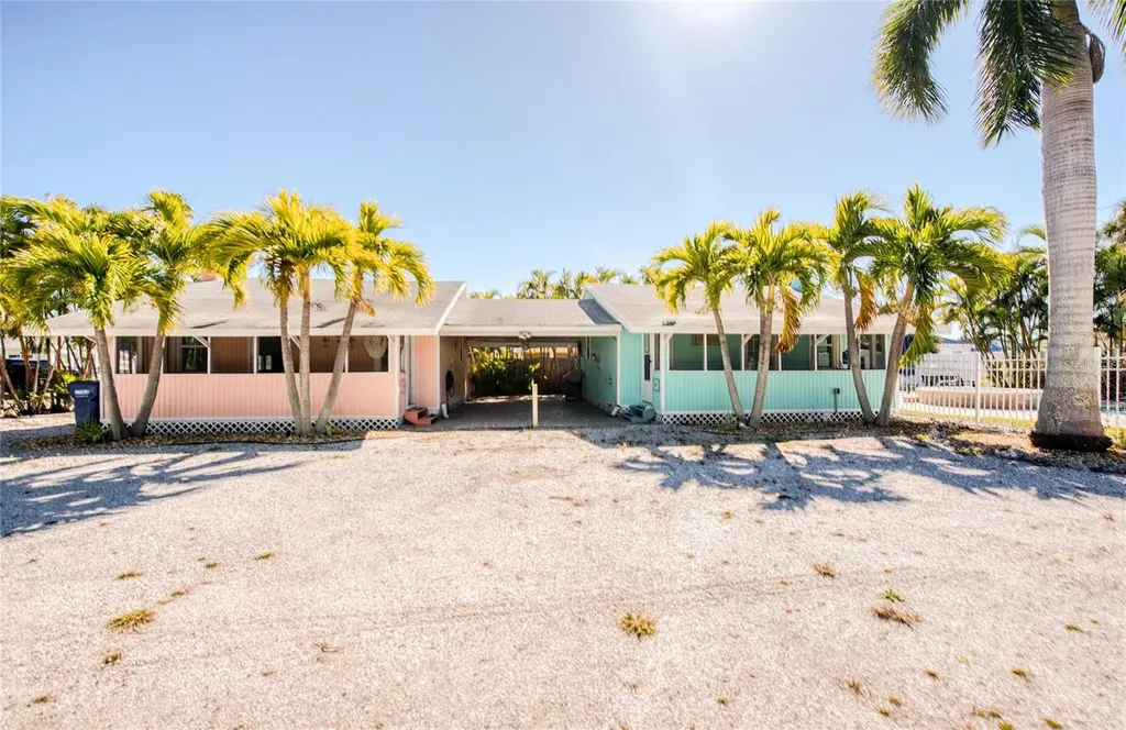 13136 4th Street E Madeira Beach FL 33708