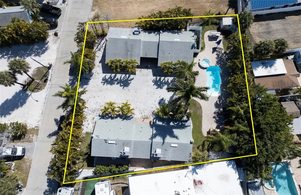 13136 4th Street E Madeira Beach FL 33708