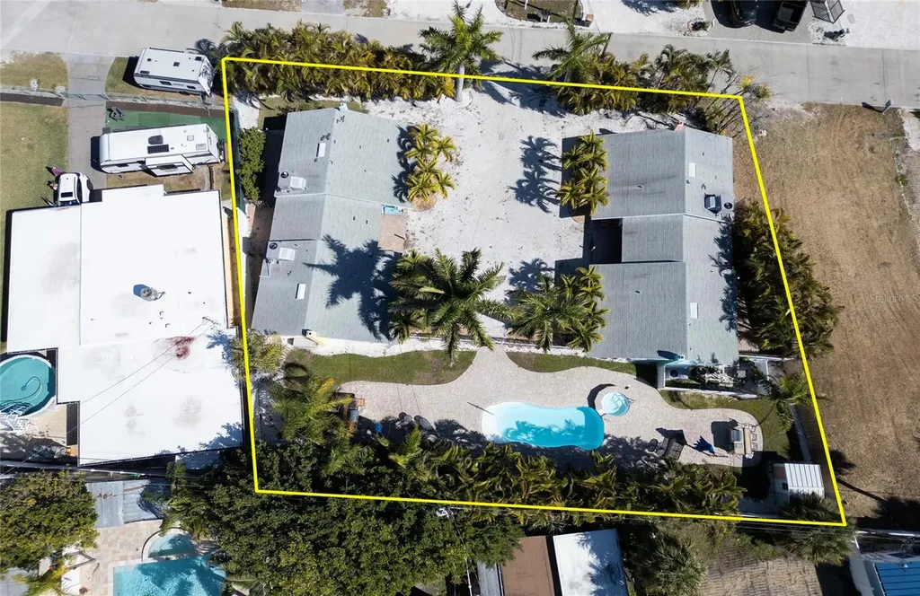 13136 4th Street E Madeira Beach FL 33708