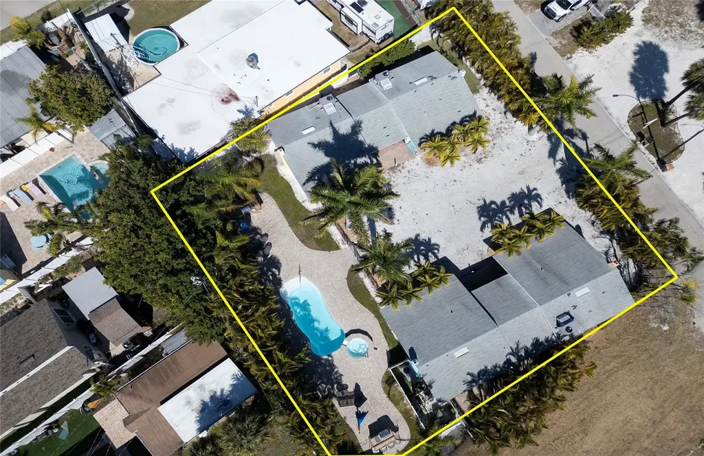 13136 4th Street E Madeira Beach FL 33708