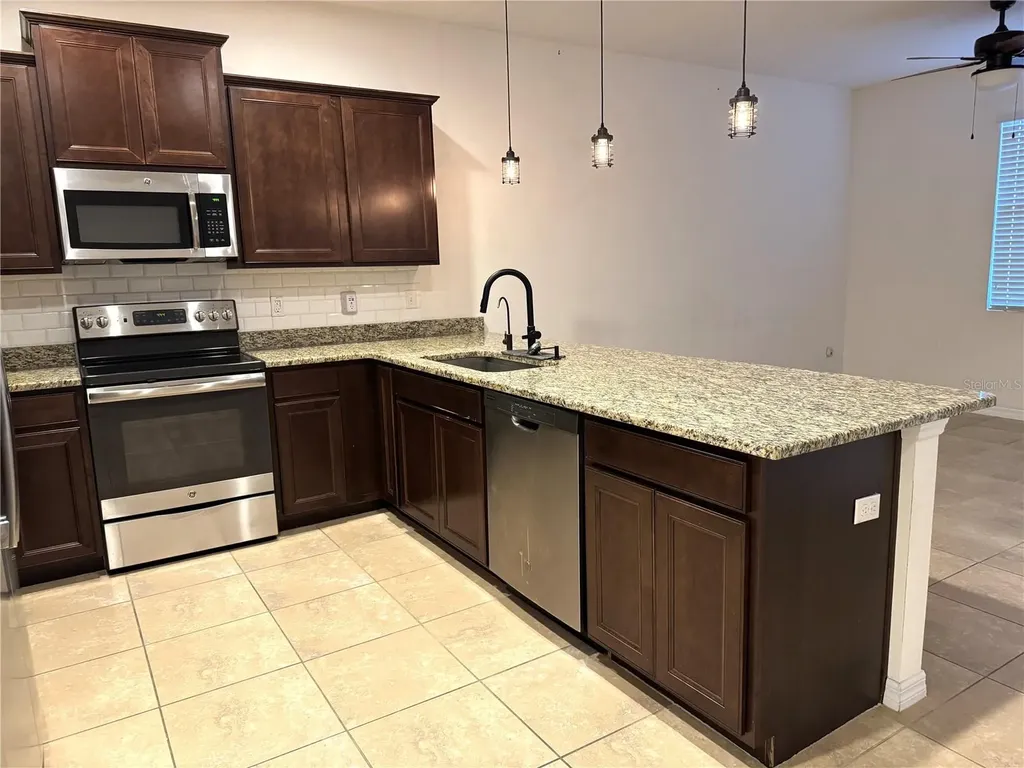 3840 Silverlake Way Wesley Chapel FL 33544