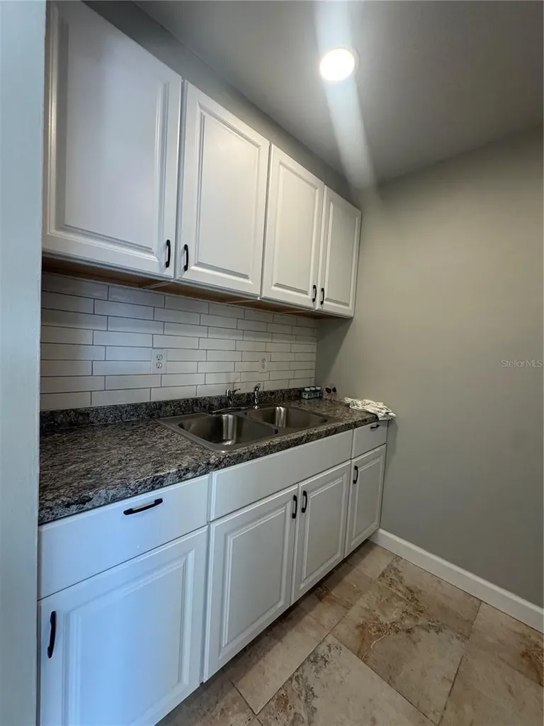 24862 Us Highway 19 N Clearwater FL 33763