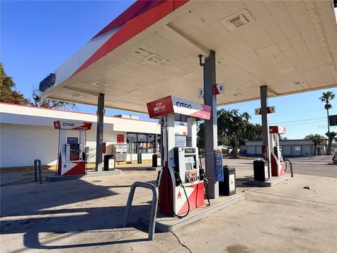 8431 E Colonial Drive Orlando FL 32817