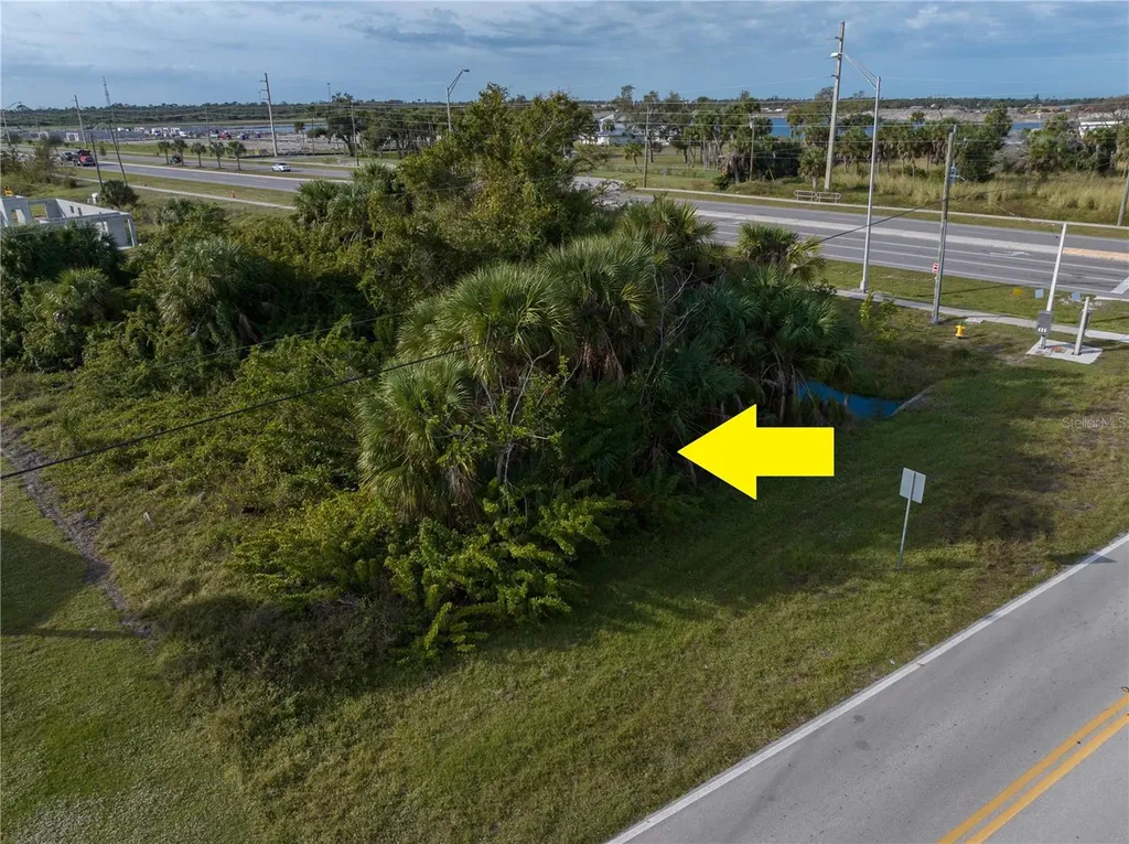 9025 Fruitland Avenue Englewood FL 34224