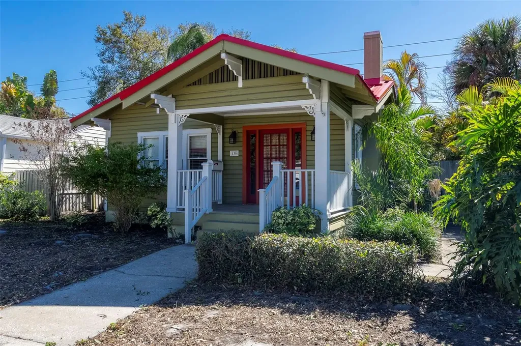 130 22nd Avenue NE St Petersburg FL 33704