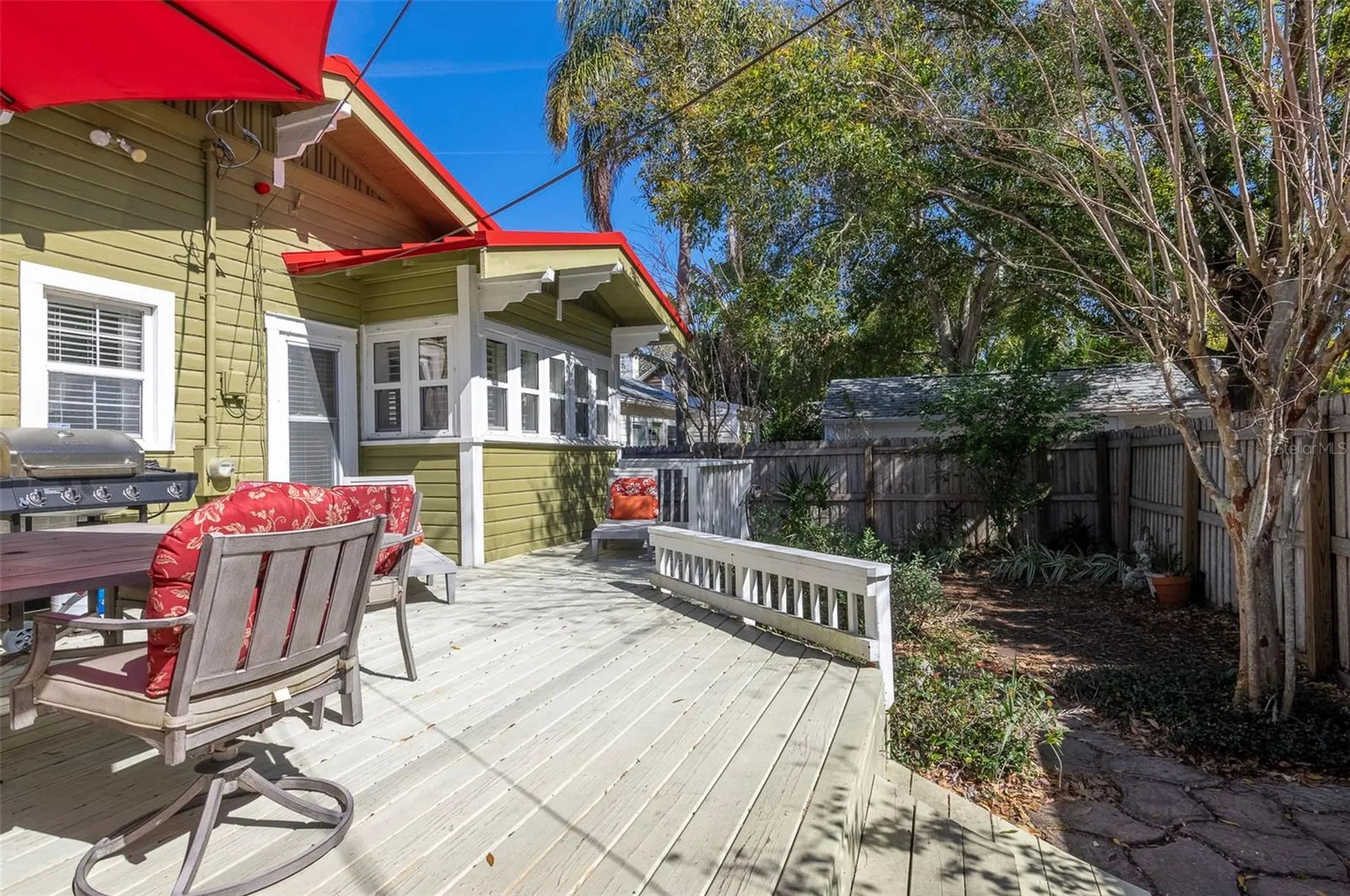 130 22nd Avenue NE St Petersburg FL 33704