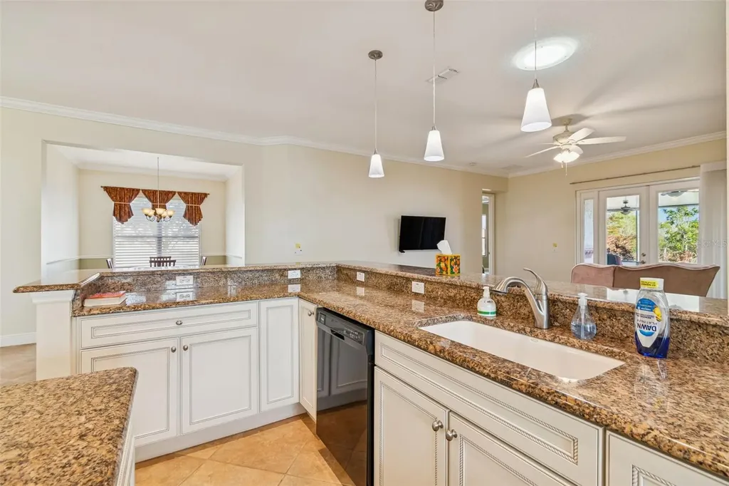 537 Villa Park Road Kissimmee FL 34759