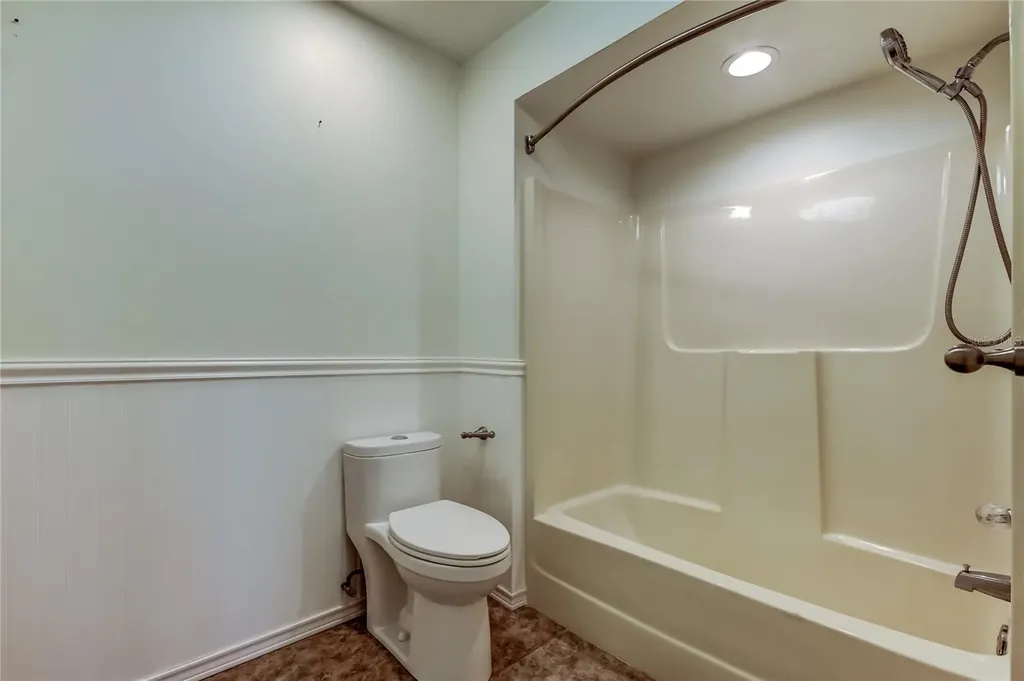 200 Meres Boulevard Tarpon Springs FL 34689