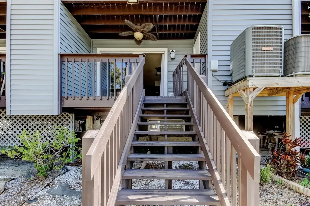 200 Meres Boulevard Tarpon Springs FL 34689