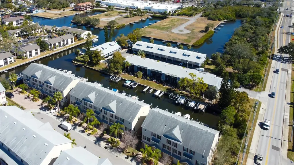 200 Meres Boulevard Tarpon Springs FL 34689