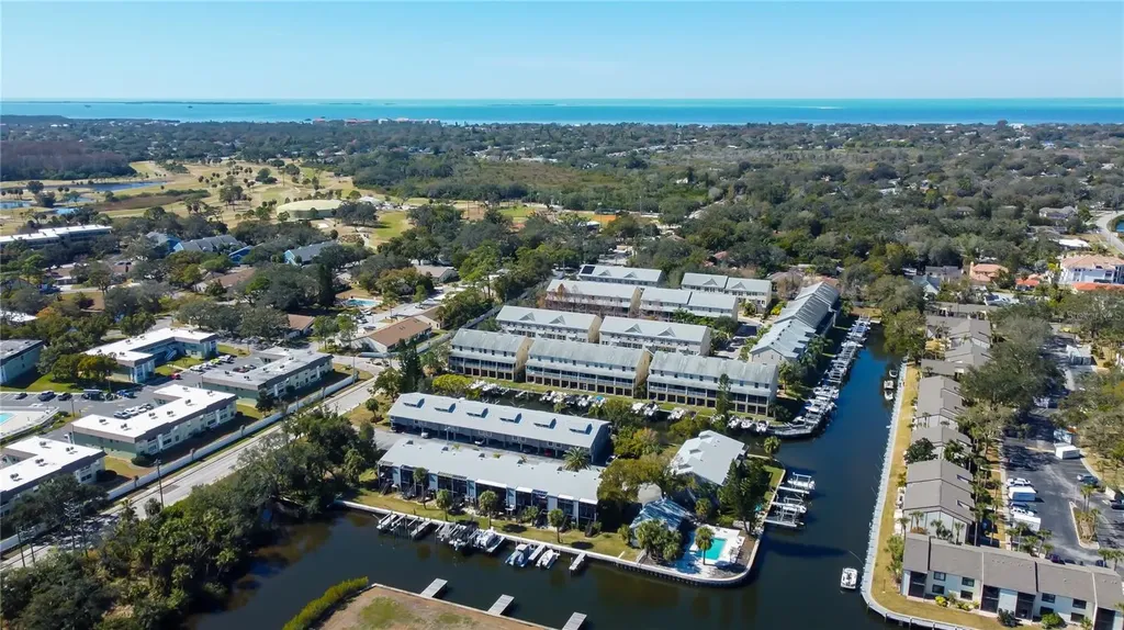 200 Meres Boulevard Tarpon Springs FL 34689