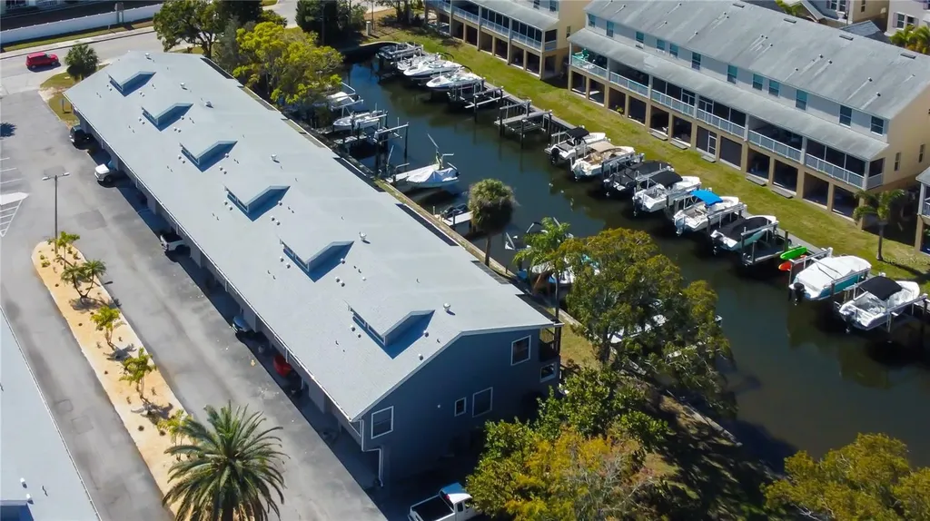 200 Meres Boulevard Tarpon Springs FL 34689