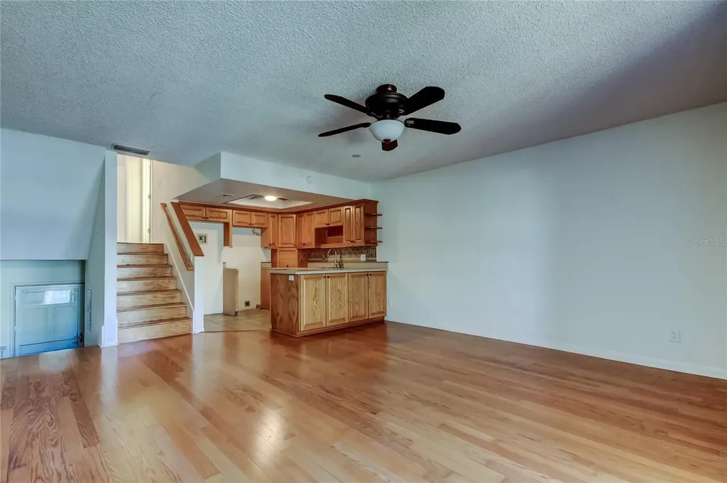 200 Meres Boulevard Tarpon Springs FL 34689