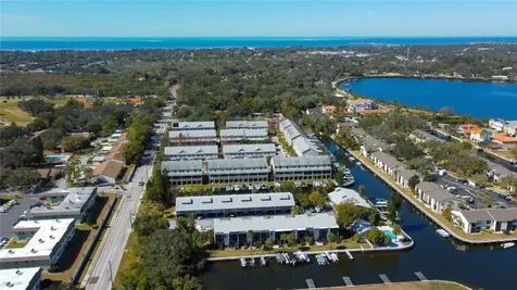 200 Meres Boulevard Tarpon Springs FL 34689