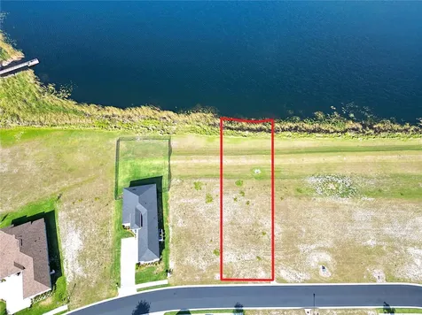 283 Spinnaker Court Auburndale FL 33823