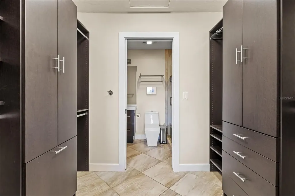 1624 Stickney Point Road Sarasota FL 34231
