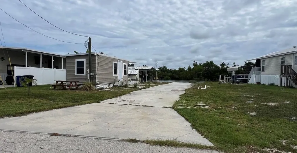 3900 Royal Palm Drive St James City FL 33956
