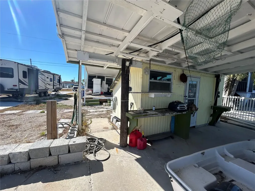 3900 Royal Palm Drive St James City FL 33956