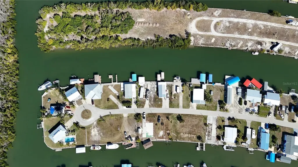 3900 Royal Palm Drive St James City FL 33956